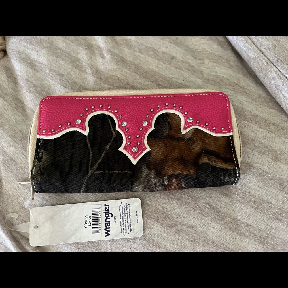 Wrangler camo wallet